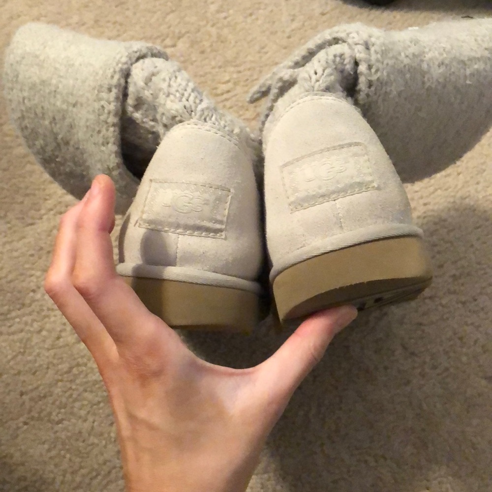weaved uggs - Picture 4 of 4